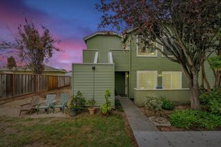 1733 Eastbrook Court, Santa Cruz, CA 95062