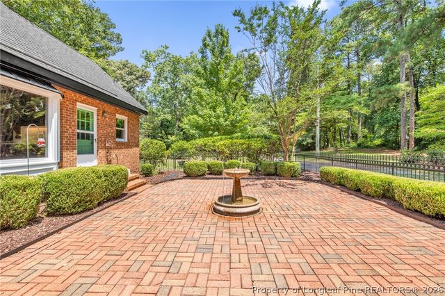1300 ROCK HILL Road, Fayetteville, NC 28312
