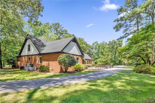 1300 ROCK HILL Road, Fayetteville, NC 28312
