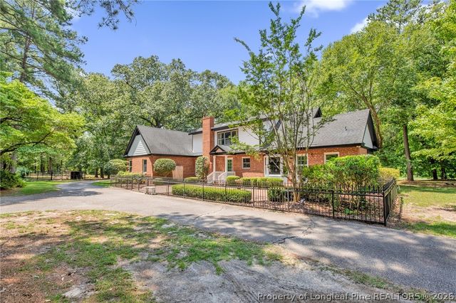1300 ROCK HILL Road, Fayetteville, NC 28312