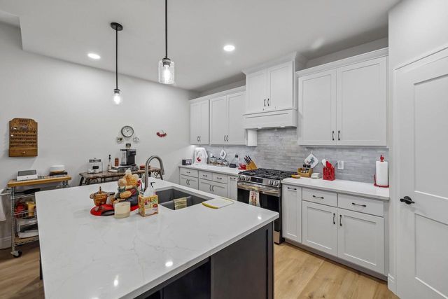 1134 Irene Court, Waunakee, WI 53597