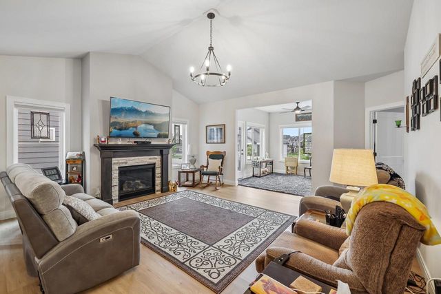 1134 Irene Court, Waunakee, WI 53597