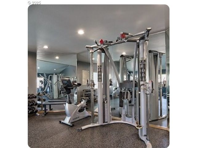 1699 N TERRY St 223, Eugene, OR 97402