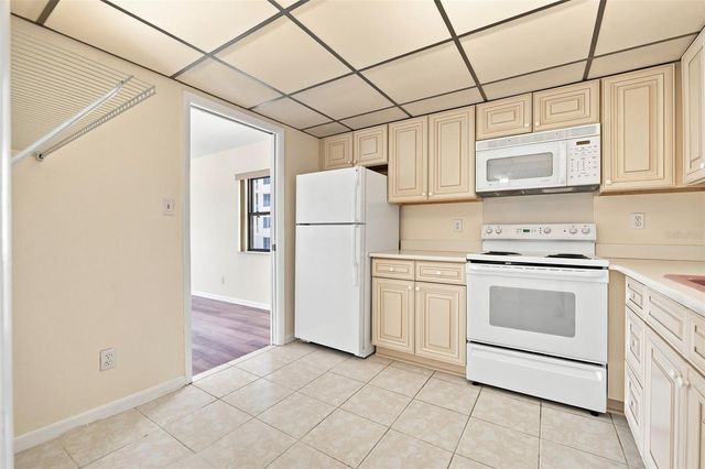1230 GULF BOULEVARD 2008, Clearwater, FL 33767