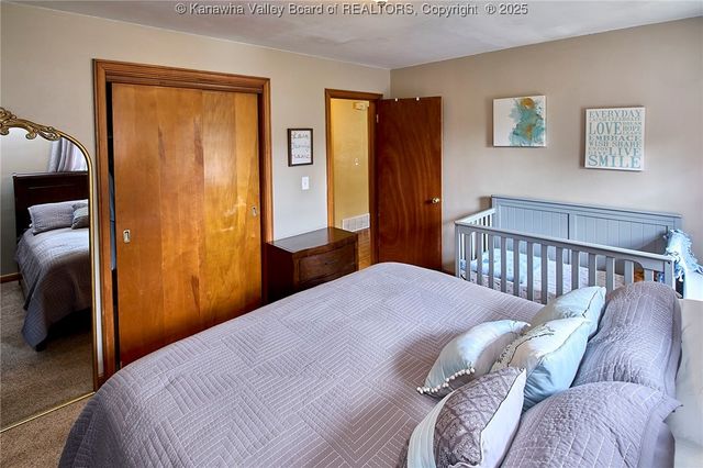 318 Monroe Street, South Charleston, WV 25303