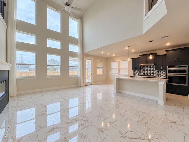 19124 Moreland LN, Pflugerville, TX 78660