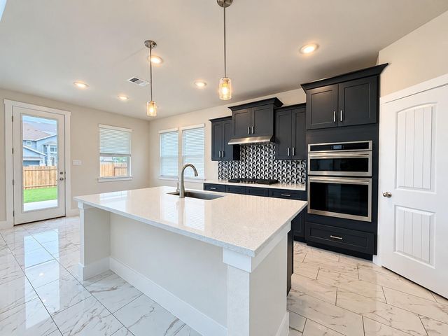 19124 Moreland LN, Pflugerville, TX 78660