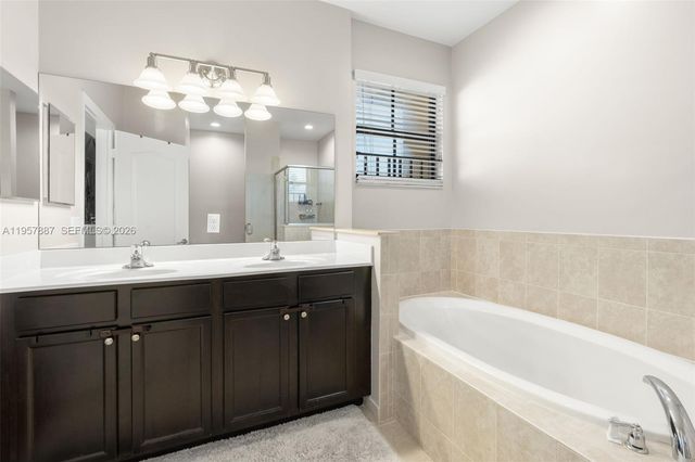 9615 Watercrest Isle, Parkland, FL 33076