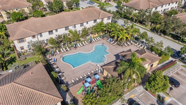 9615 Watercrest Isle, Parkland, FL 33076