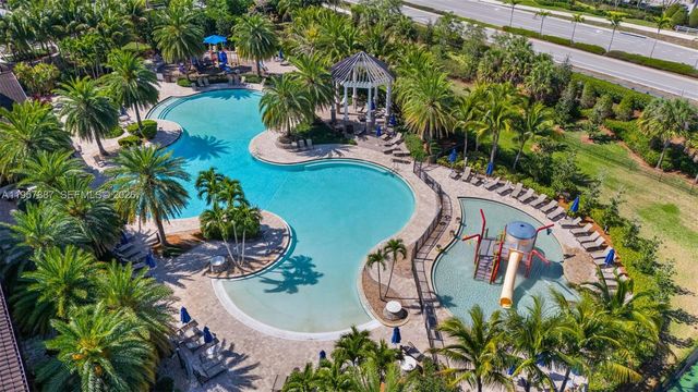 9615 Watercrest Isle, Parkland, FL 33076