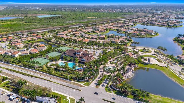 9615 Watercrest Isle, Parkland, FL 33076