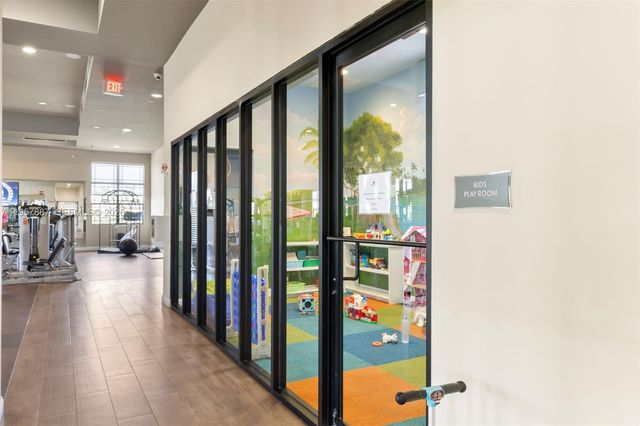 9615 Watercrest Isle, Parkland, FL 33076