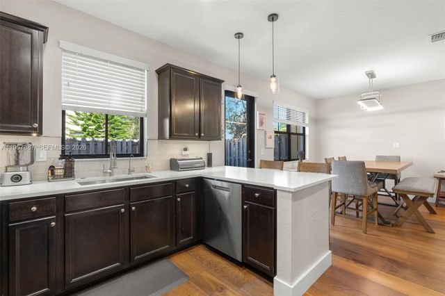 9615 Watercrest Isle, Parkland, FL 33076