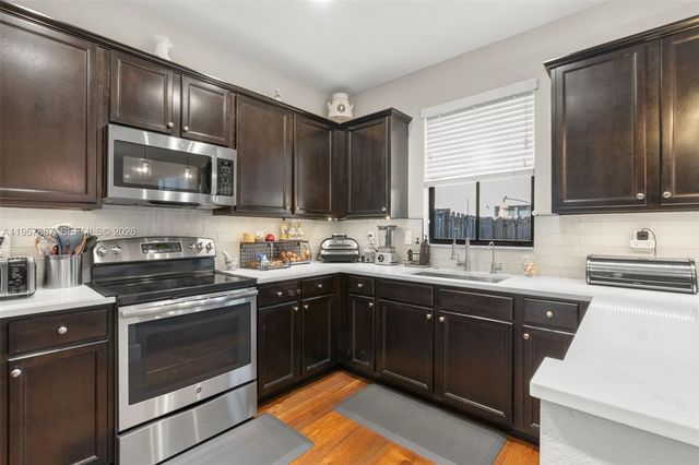 9615 Watercrest Isle, Parkland, FL 33076