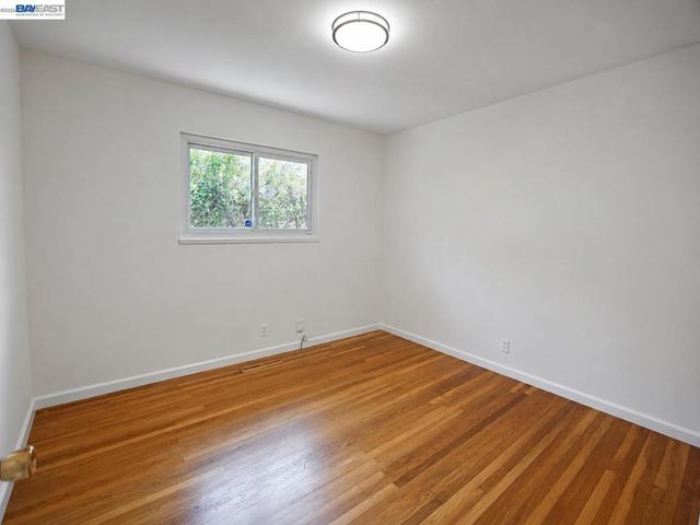 2337 Bentley Ct, Castro Valley, CA 94546