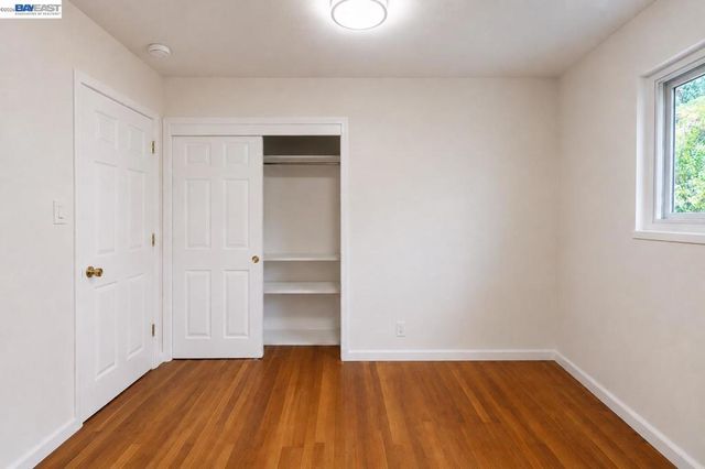 2337 Bentley Ct, Castro Valley, CA 94546