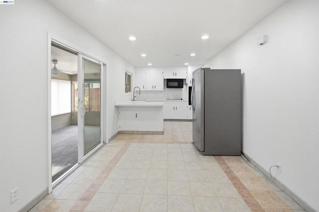 2337 Bentley Ct, Castro Valley, CA 94546
