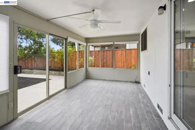 2337 Bentley Ct, Castro Valley, CA 94546