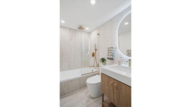 200 E 58th St Apt 18A, New York City, NY 10022