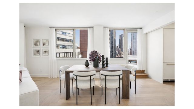 200 E 58th St Apt 18A, New York City, NY 10022