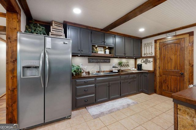 2064 Knight Road, Ellijay, GA 30540
