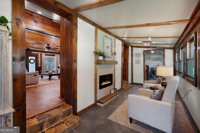 2064 Knight Road, Ellijay, GA 30540