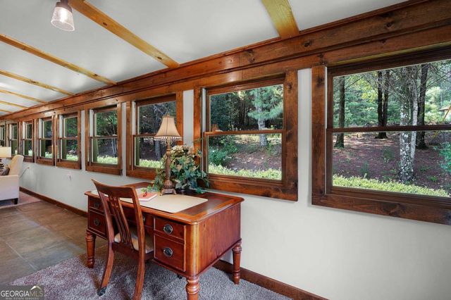 2064 Knight Road, Ellijay, GA 30540