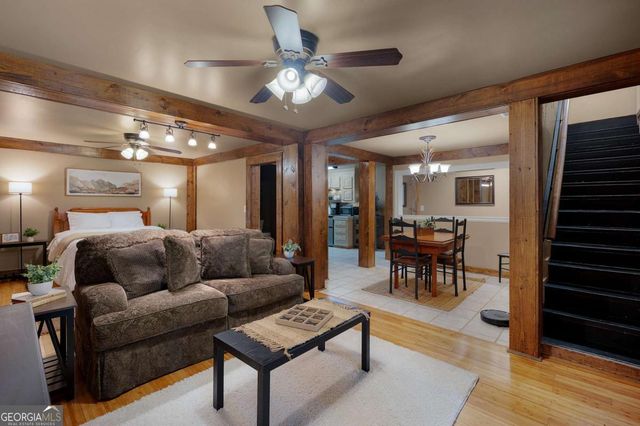 2064 Knight Road, Ellijay, GA 30540