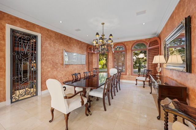 21169 Oakley Court, Boca Raton, FL 33433