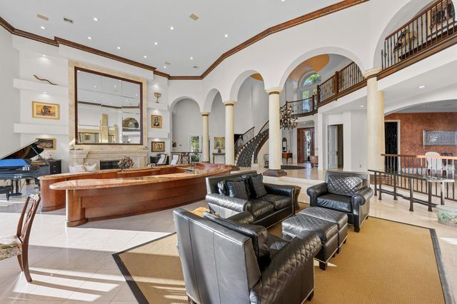 21169 Oakley Court, Boca Raton, FL 33433