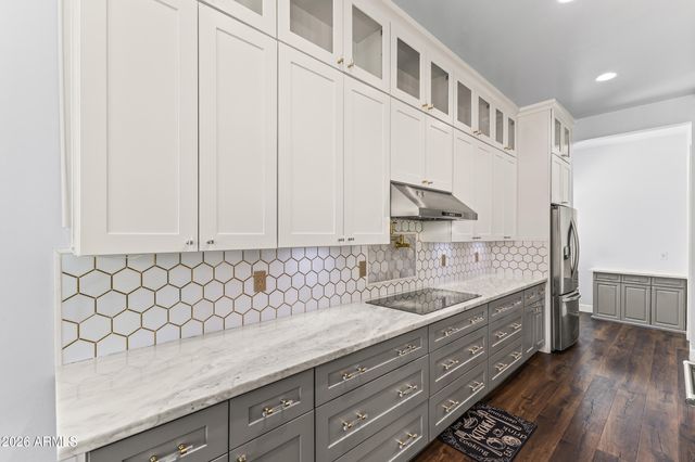 11862 W ASHBY Drive, Peoria, AZ 85383