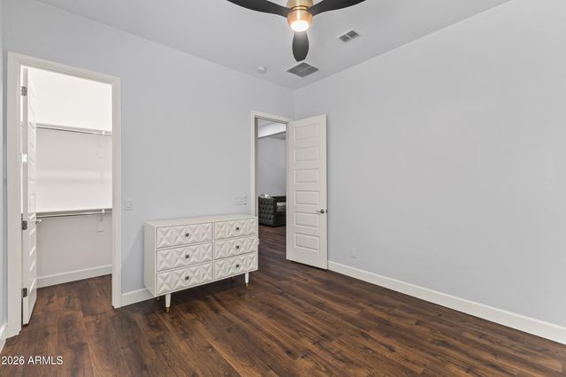 11862 W ASHBY Drive, Peoria, AZ 85383