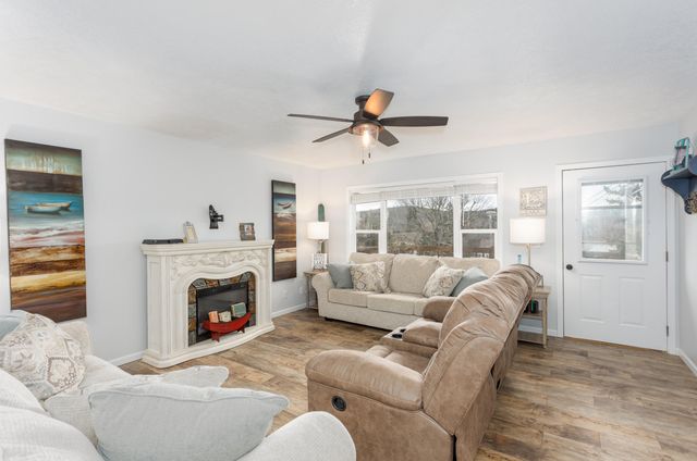 47 Misty Den Dr Reeds Spring Mo Drive, Reeds Spring, MO 65737