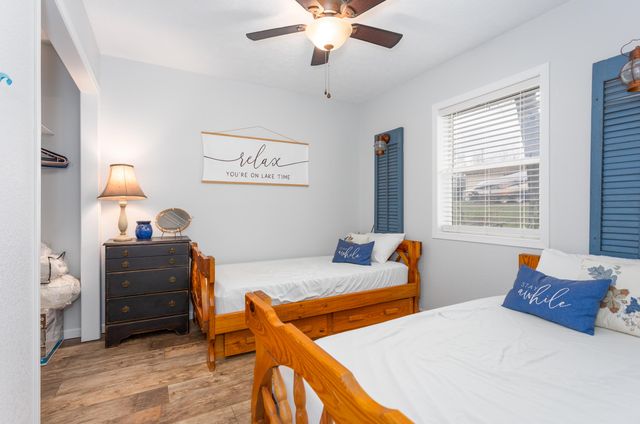 47 Misty Den Dr Reeds Spring Mo Drive, Reeds Spring, MO 65737