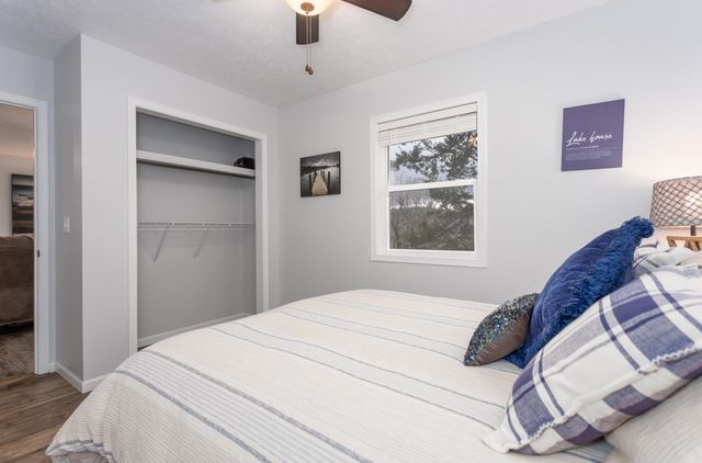 47 Misty Den Dr Reeds Spring Mo Drive, Reeds Spring, MO 65737