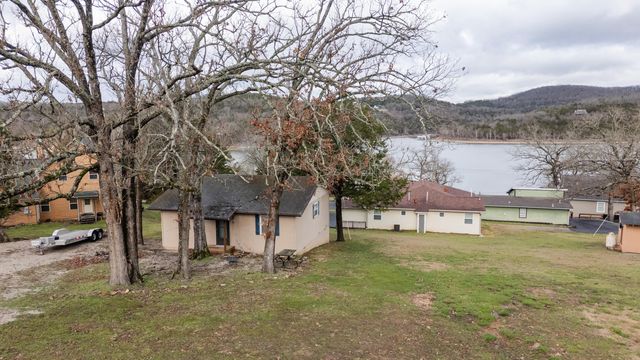 47 Misty Den Dr Reeds Spring Mo Drive, Reeds Spring, MO 65737