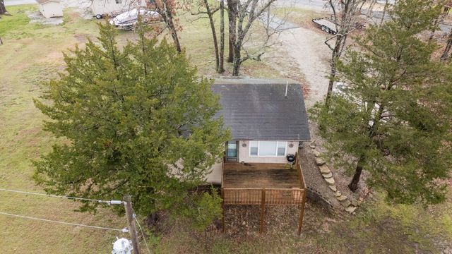 47 Misty Den Dr Reeds Spring Mo Drive, Reeds Spring, MO 65737