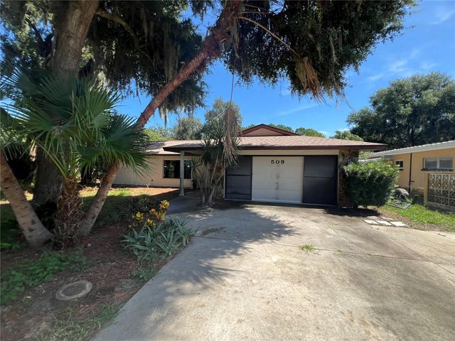 509 JACKSON STREET, Eustis, FL 32726