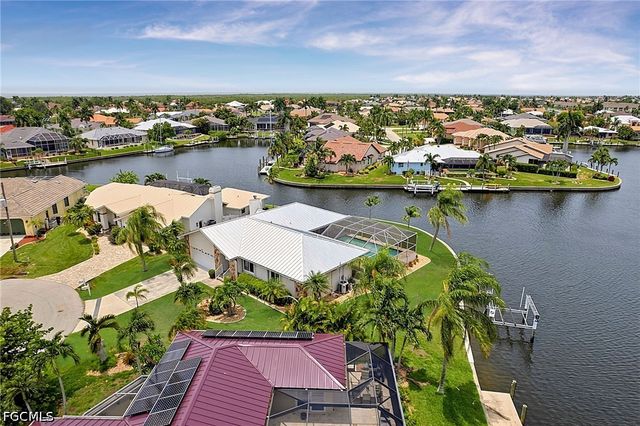 1230 Swan CT, Punta Gorda, FL 33950