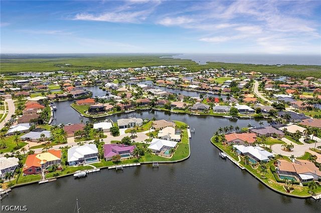 1230 Swan CT, Punta Gorda, FL 33950