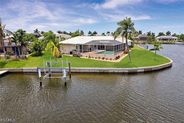 1230 Swan CT, Punta Gorda, FL 33950