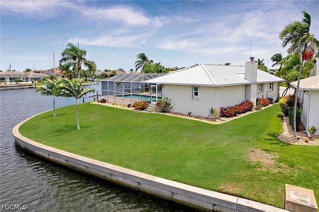 1230 Swan CT, Punta Gorda, FL 33950