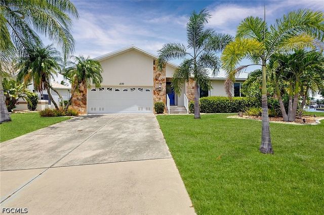 1230 Swan CT, Punta Gorda, FL 33950