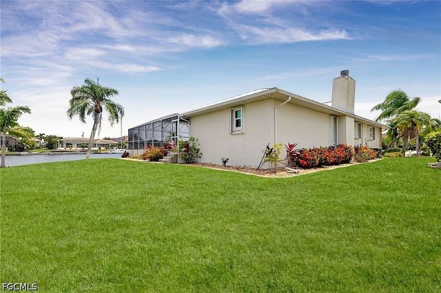 1230 Swan CT, Punta Gorda, FL 33950
