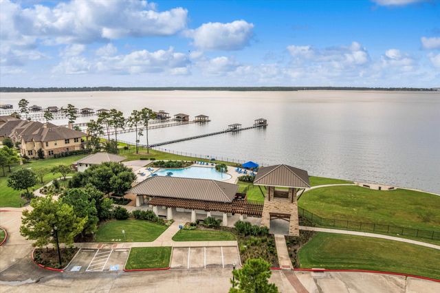 18130 Millau Viaduct Way, Houston, TX 77044