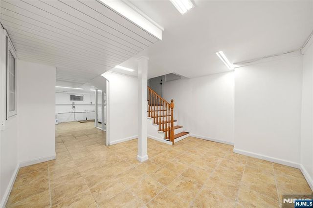 385 Livingston Street, Norwood, NJ 07648