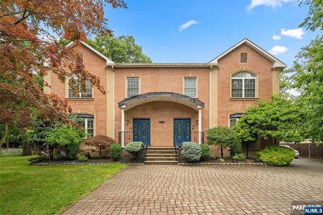 385 Livingston Street, Norwood, NJ 07648