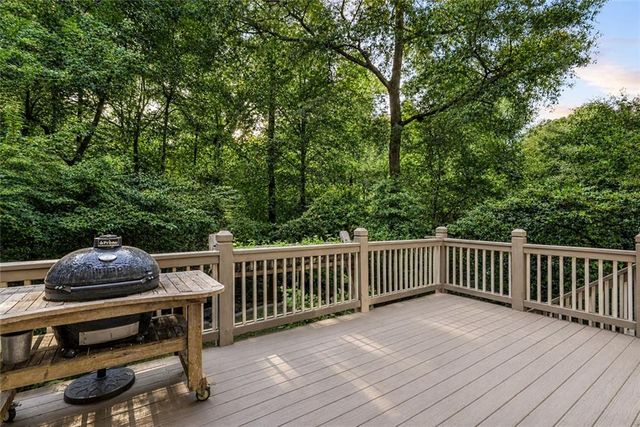 1026 Mcconnell Drive, Decatur, GA 30033