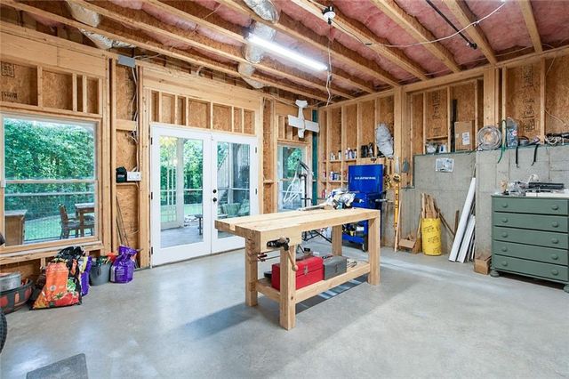 1026 Mcconnell Drive, Decatur, GA 30033
