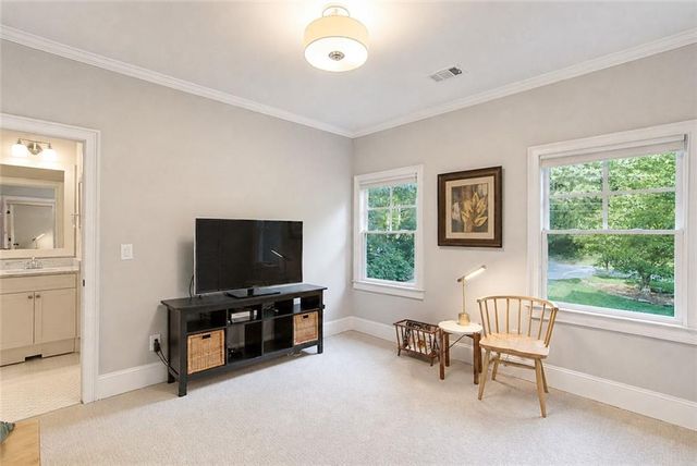 1026 Mcconnell Drive, Decatur, GA 30033